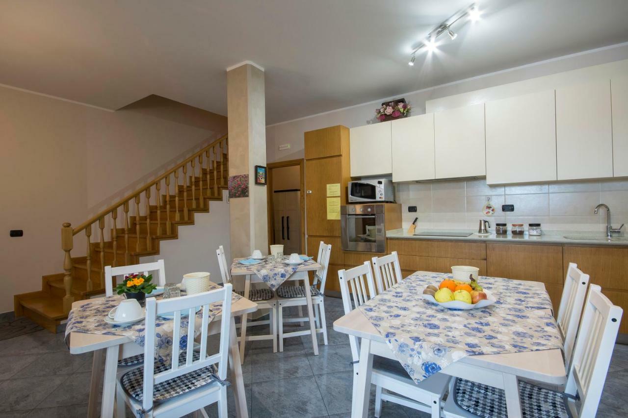Bed & Breakfast Profumo D'Estate Agliana Esterno foto