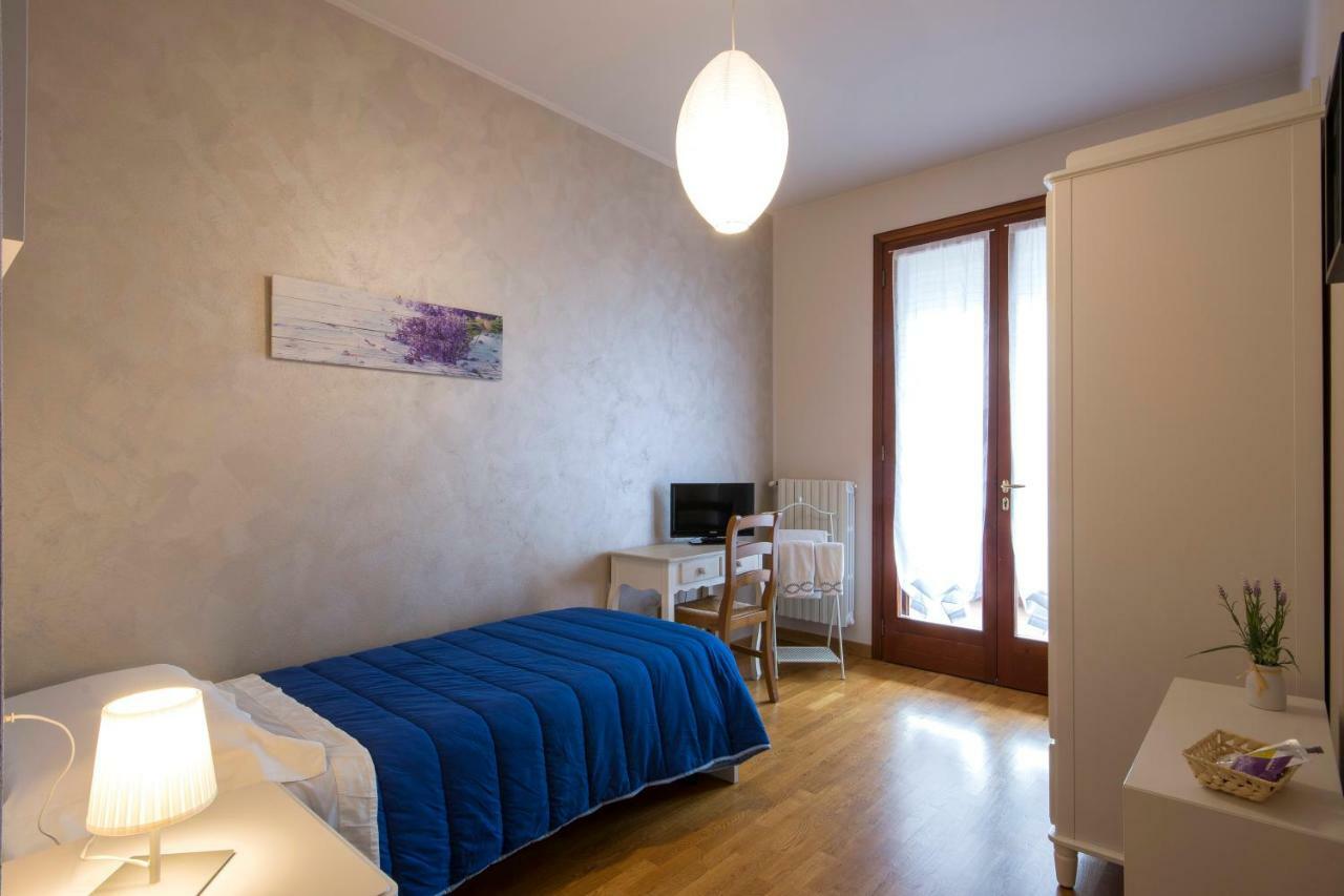 Bed & Breakfast Profumo D'Estate Agliana Esterno foto