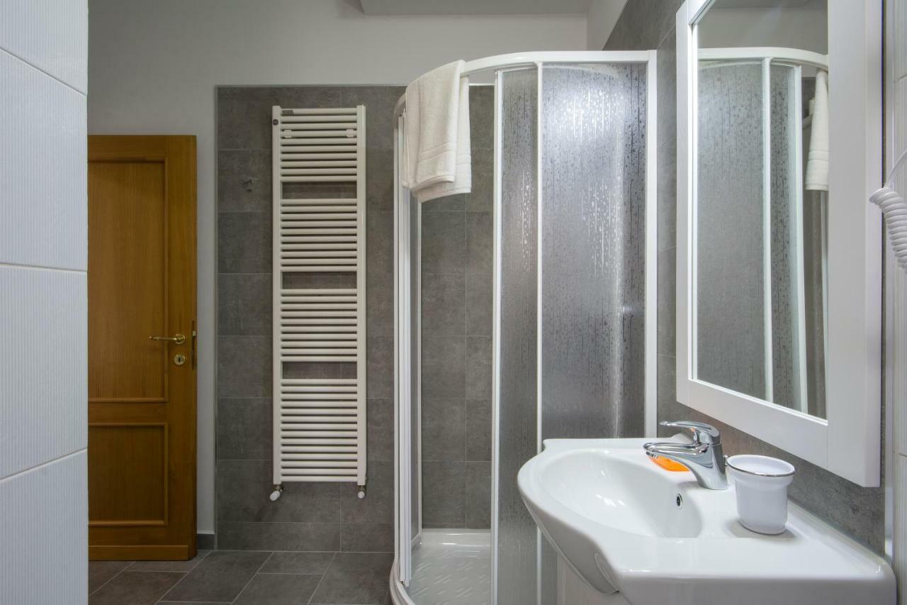 Bed & Breakfast Profumo D'Estate Agliana Esterno foto